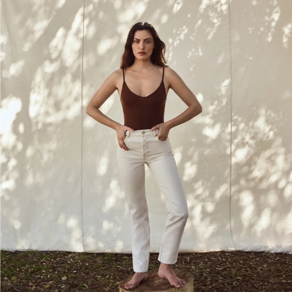 Reformation Cynthia High Rise Straight Jeans in Bone